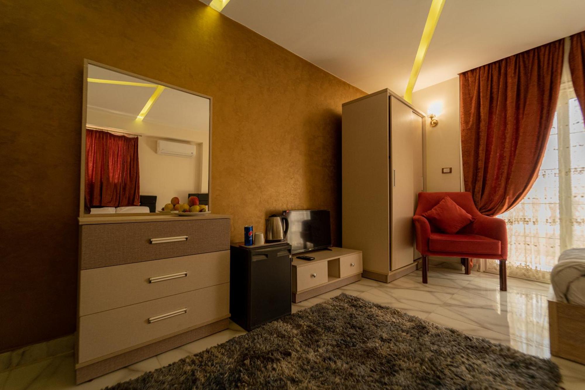 Gardenia Pyramids View Inn Nazlet el-Sîsi Exterior foto